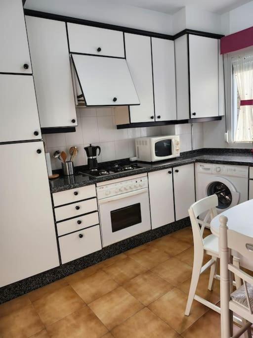 Duplex Rua Sol - Netflix Apartment Laxe Exterior photo